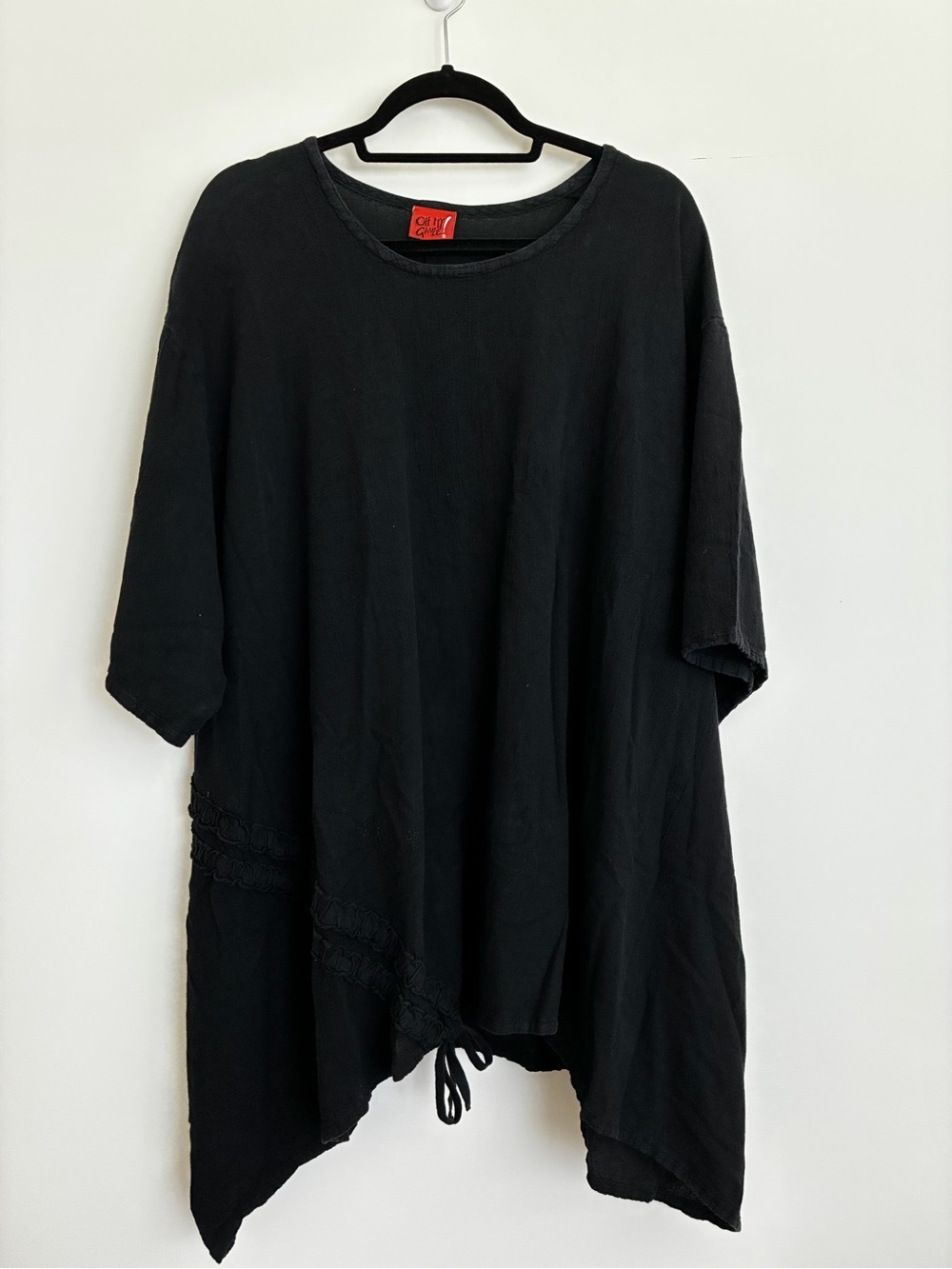 Oh My Gauze Black Cotton Asymmetrical Hen Short Sleeve Tunic